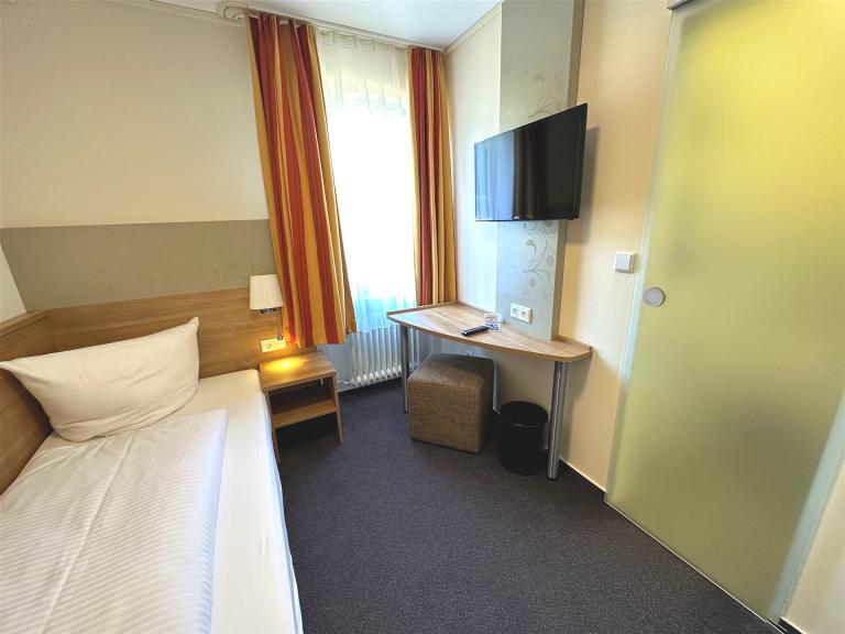 Ansicht EInzelzimmer